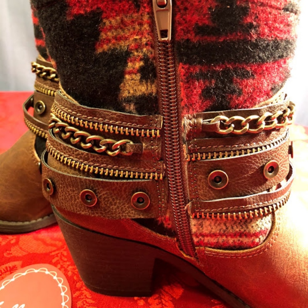 Jellypop Women's Capital Boot - Picture 8 of 8